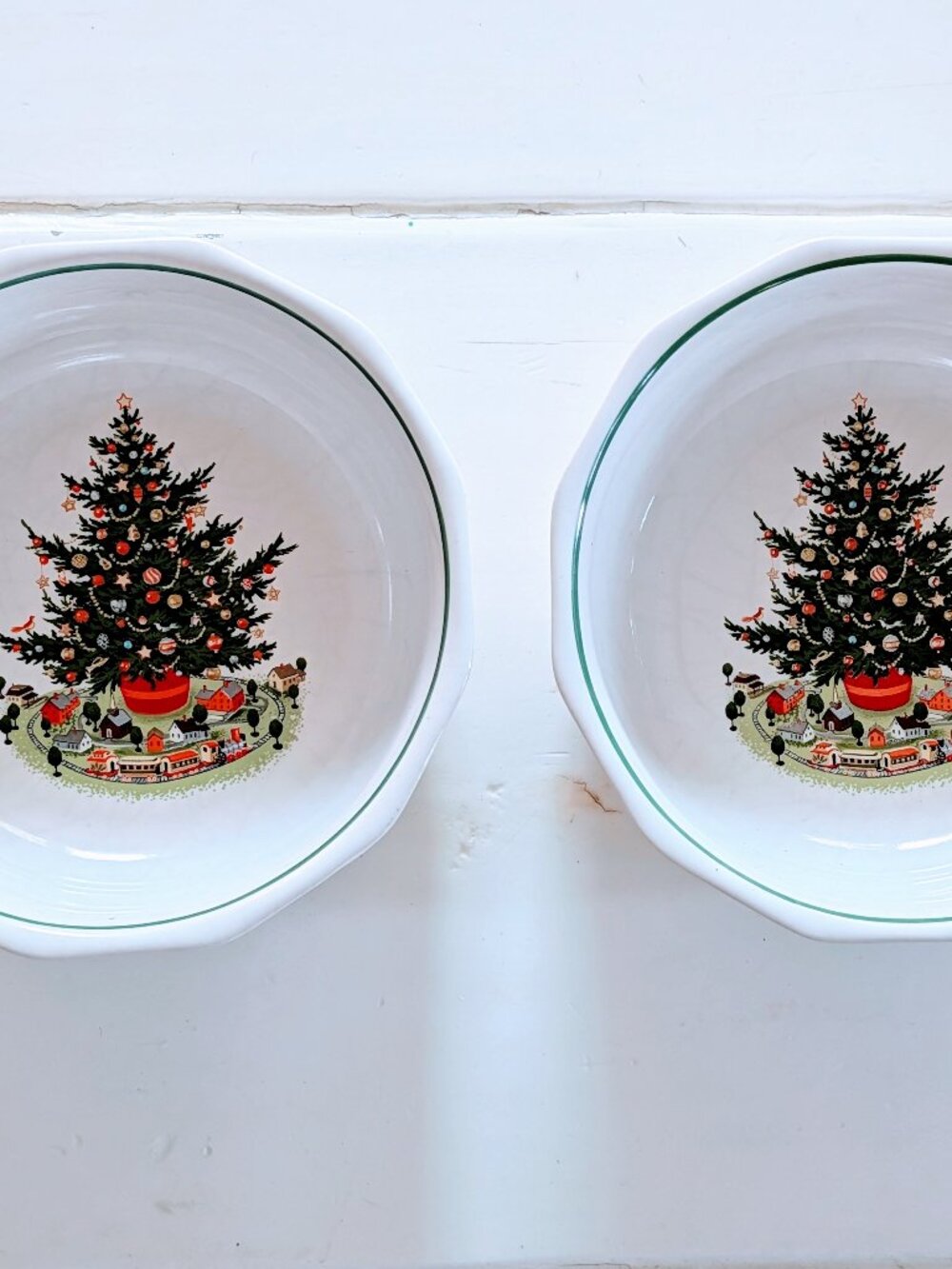 VTG Set of 2 Pfaltzgraff Christmas Heritage Tree Bowls 5.5" Soup Cereal Dessert